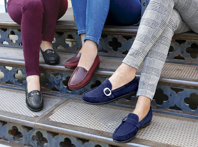 Experience Luxury with Sophisticated Loafers from Language